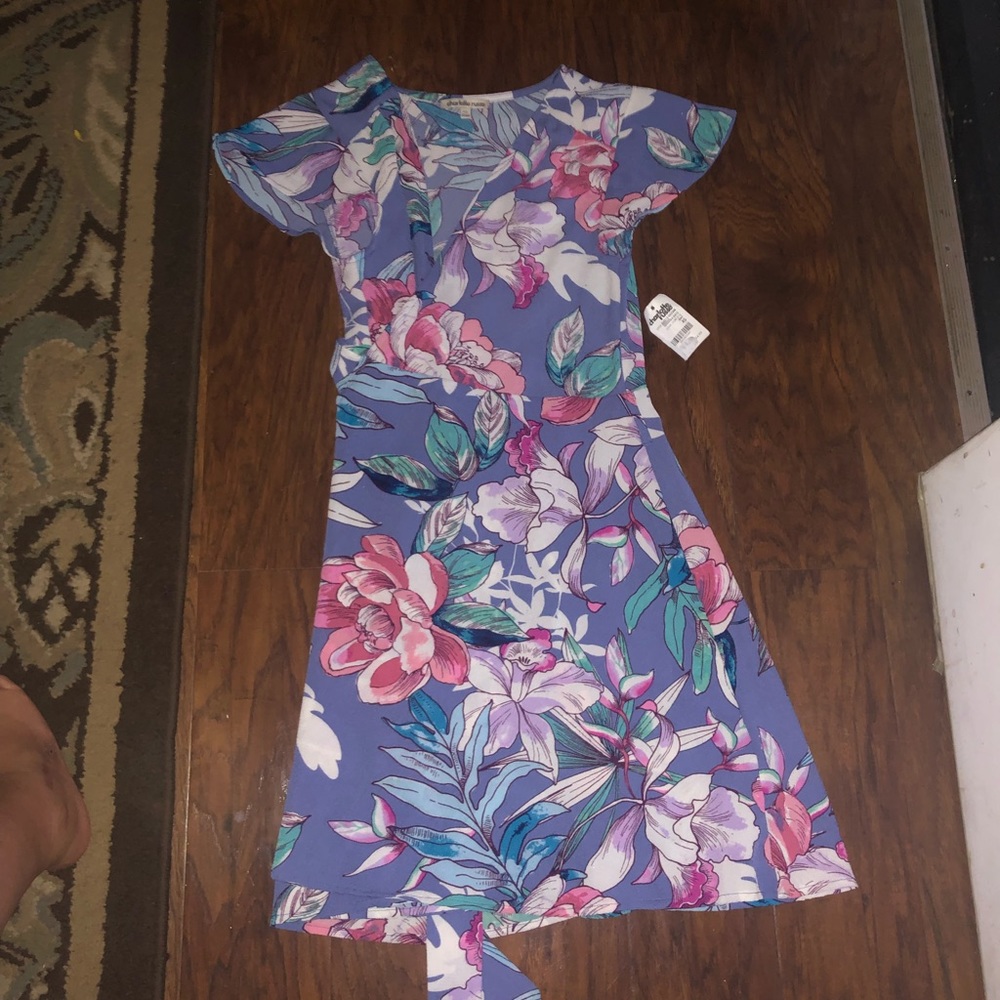 NWT XS FLORAL CHARLOTTE RUSSE DRESS
